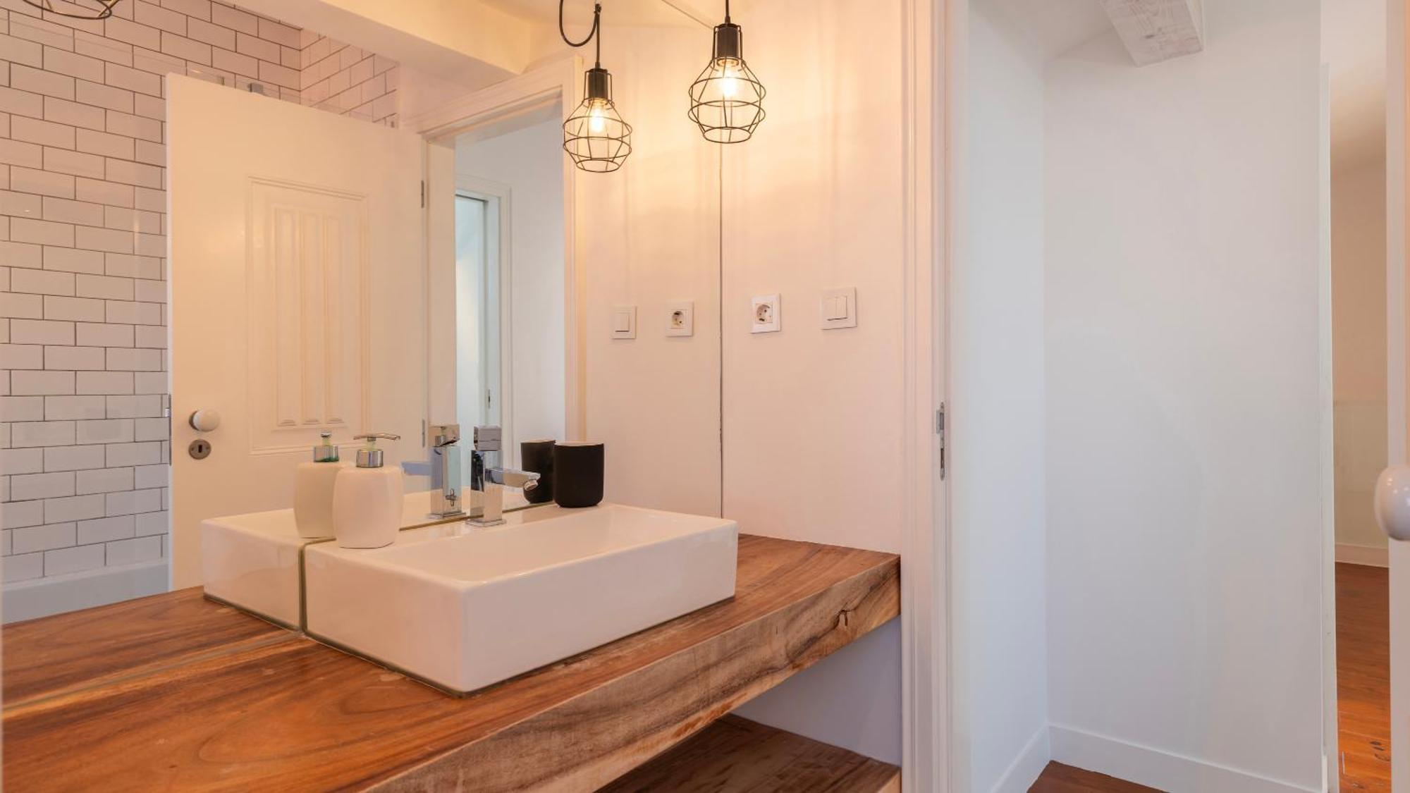 Charming 3Bdr Duplex In City Center By Lovelystay Lisboa المظهر الخارجي الصورة